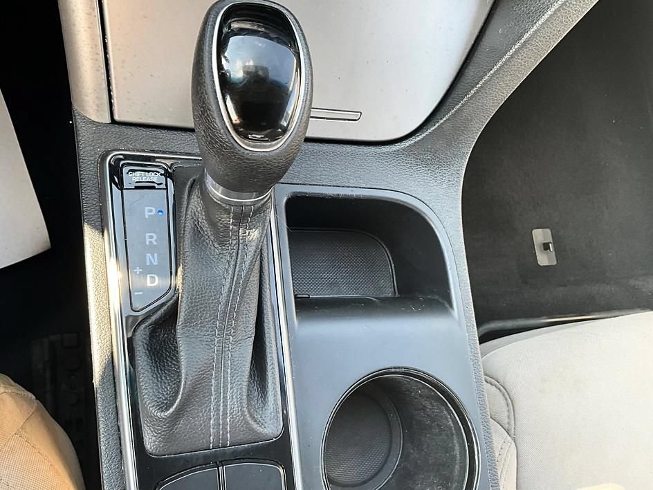 Used 2017 Hyundai Sonata SE FWD image 24