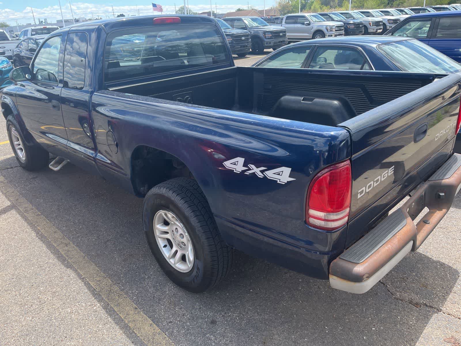 Used 2004 Dodge Dakota 4x4 Club Cab w/ Tire & Handling Group image 10