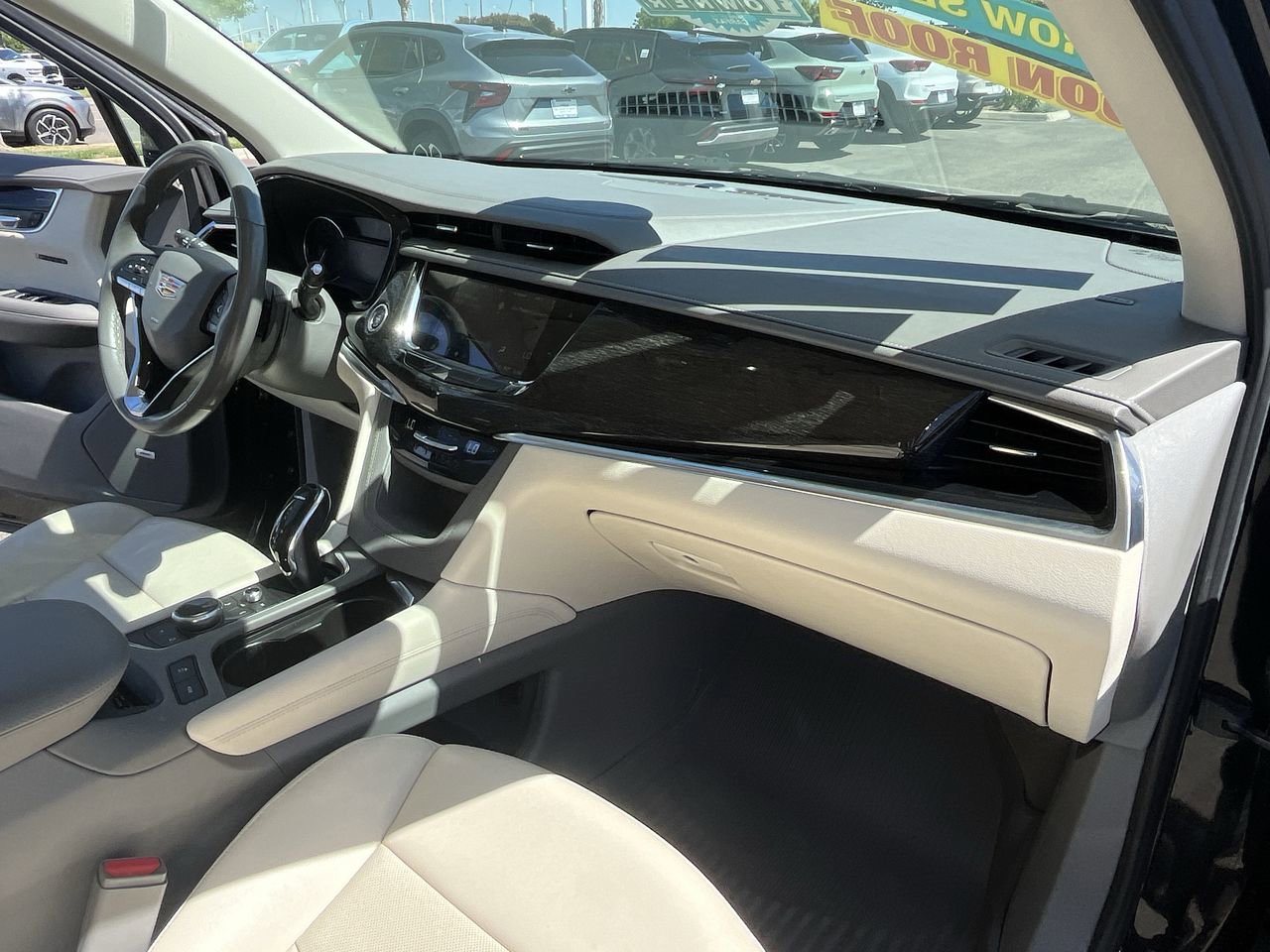 Used 2021 Cadillac XT6 Premium Luxury AWD/4WD image 28
