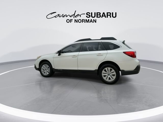 Used 2019 Subaru Outback 2.5i AWD/4WD image 6