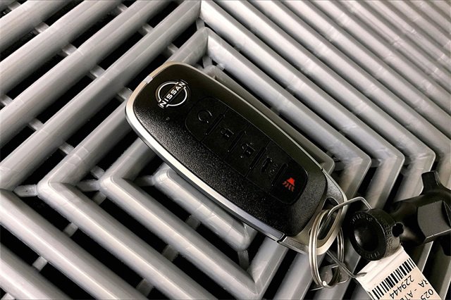 New 2025 Nissan Sentra SR image 13