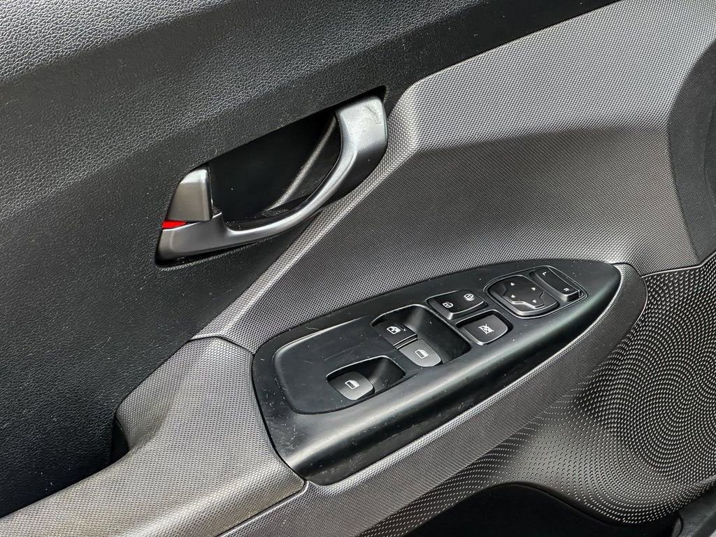 Used 2019 Hyundai Veloster N N w/ Performance Package image 13