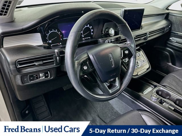 Certified 2022 Lincoln Corsair AWD w/ Premium Package image 11