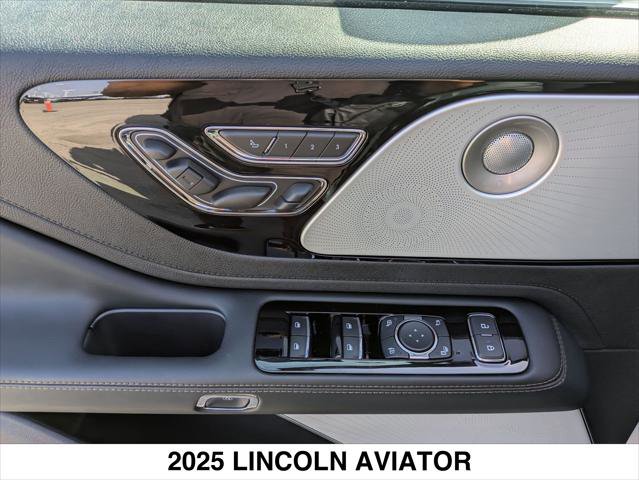 New 2025 Lincoln Aviator Reserve w/ Equipment Group 201A image 7