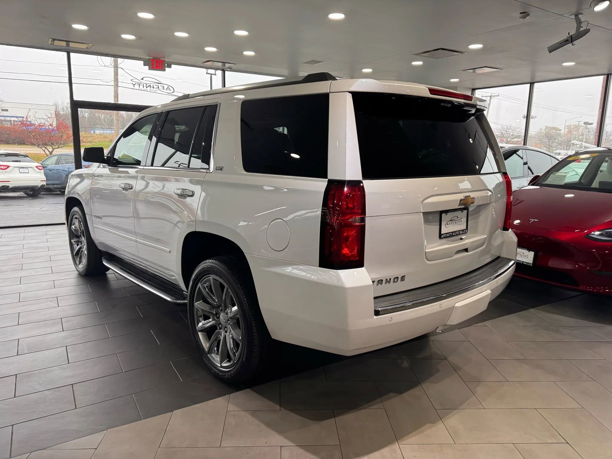 Used 2016 Chevrolet Tahoe LTZ image 3