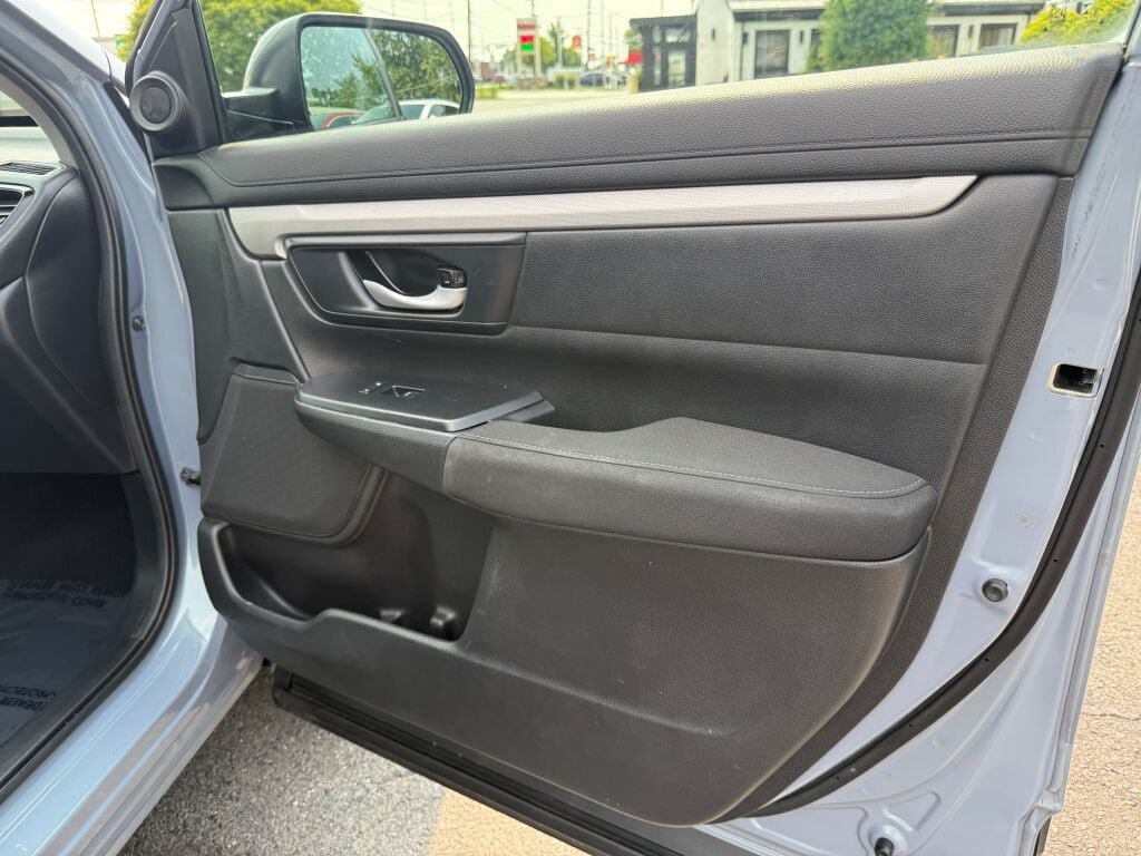 Used 2021 Honda CR-V Special Edition image 25