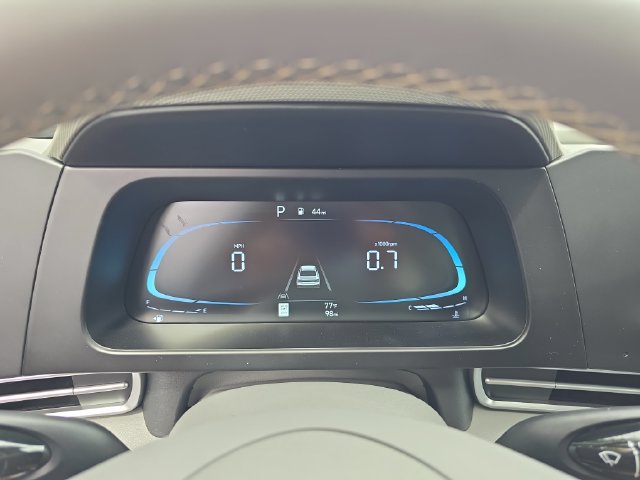 New 2026 Hyundai Elantra Sport FWD image 38