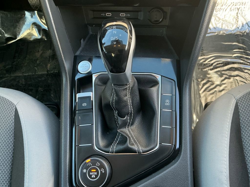 Used 2024 Volkswagen Taos S image 17