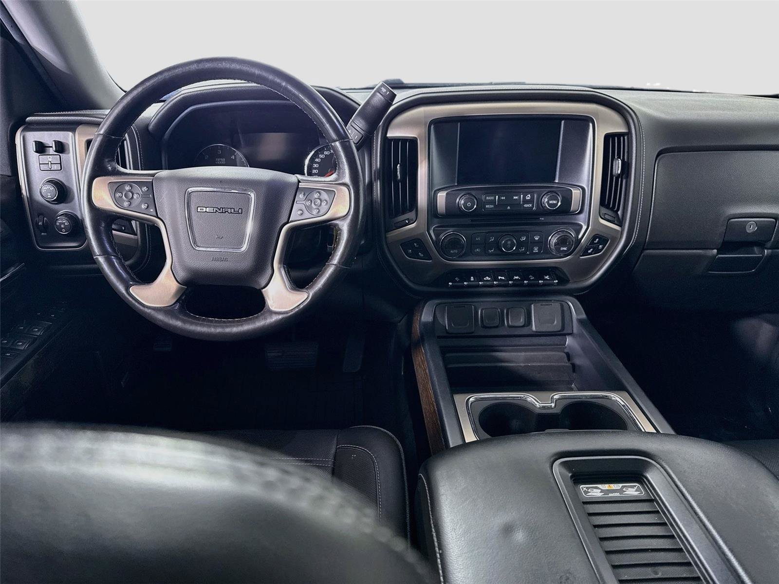 Used 2018 GMC Sierra 1500 Denali w/ Denali Ultimate Package AWD/4WD image 2