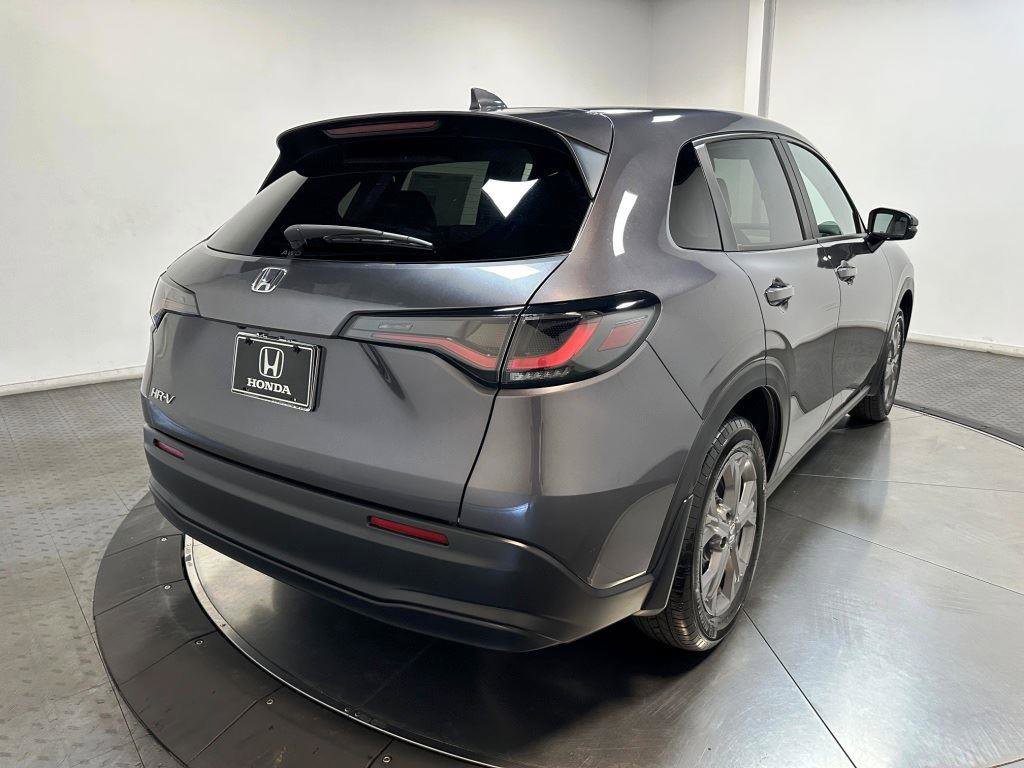 New 2026 Honda HR-V LX image 8