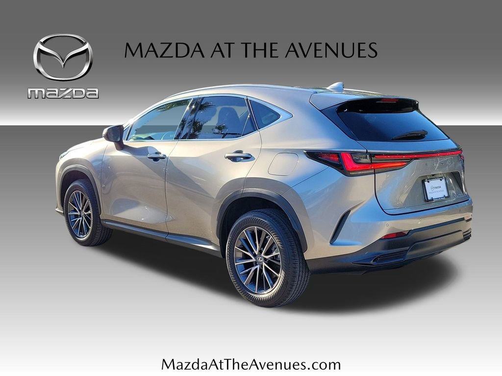 Used 2023 Lexus NX 250 FWD w/ Premium Package image 5