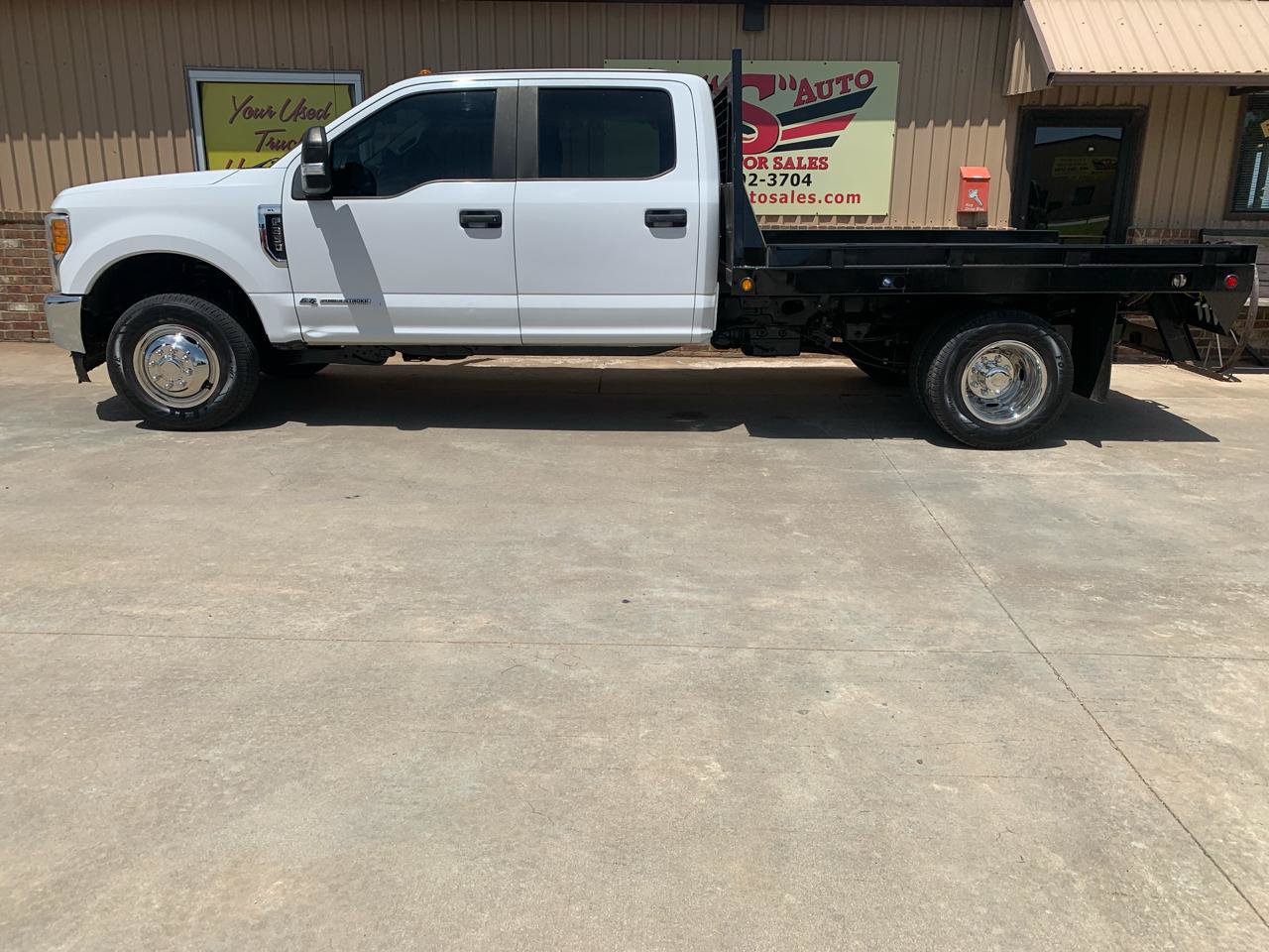 Used 2017 Ford F350 XL w/ Power Equipment Group AWD/4WD image 5