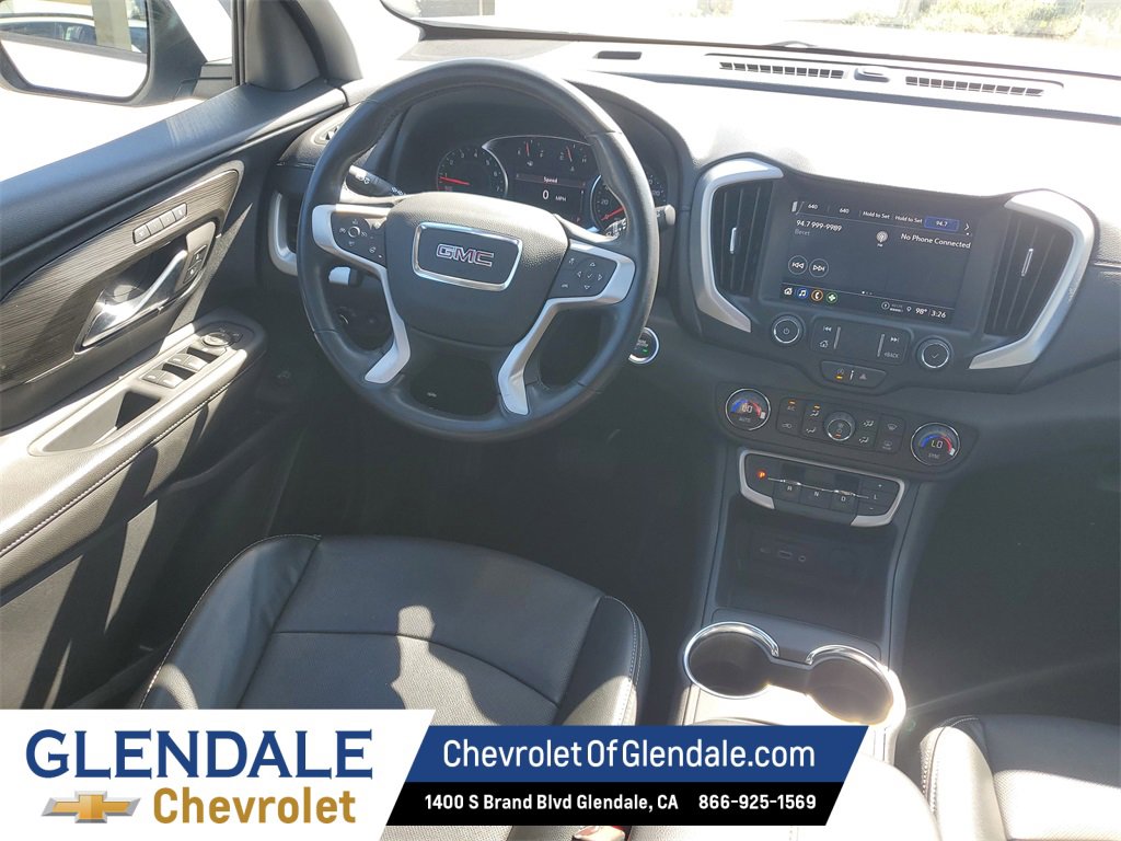 Used 2022 GMC Terrain SLT image 12
