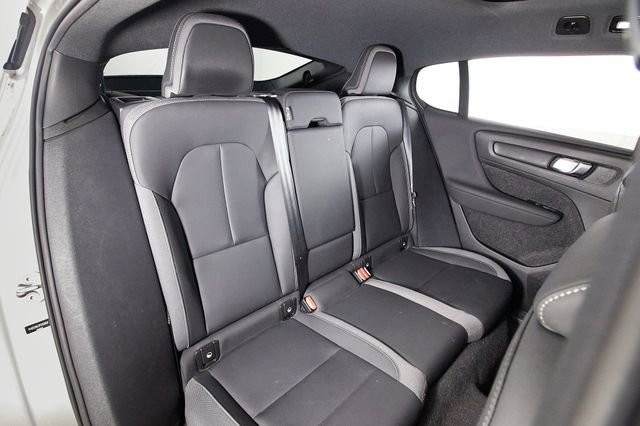 Used 2023 Volvo C40 Recharge Core AWD/4WD image 20
