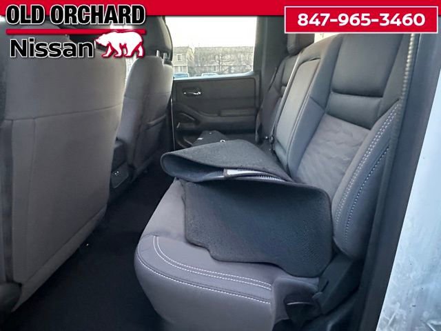 Used 2023 Nissan Frontier SV w/ Midnight Edition Package AWD/4WD image 12