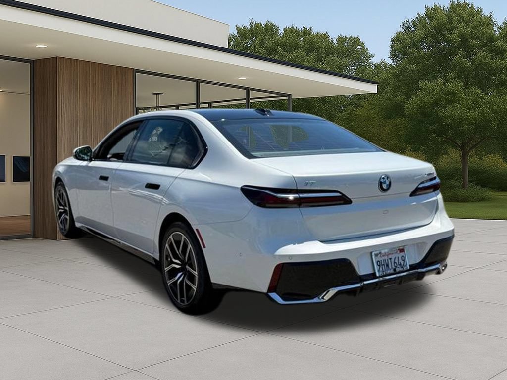 Certified 2023 BMW i7 xDrive60 AWD/4WD image 12