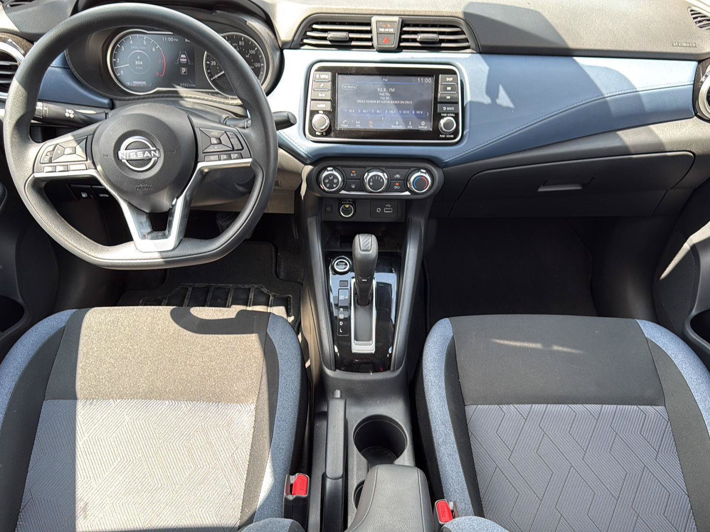New 2025 Nissan Versa SV w/ Trunk Package FWD image 23