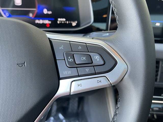 New 2025 Volkswagen Jetta SE FWD image 21