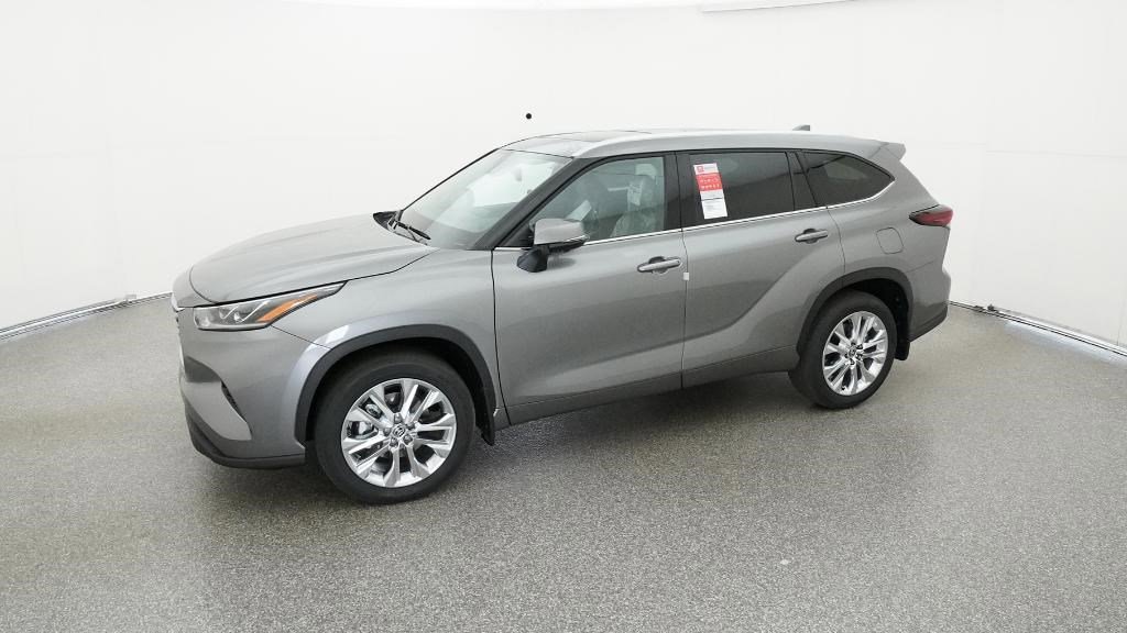 New 2025 Toyota Highlander Limited image 7