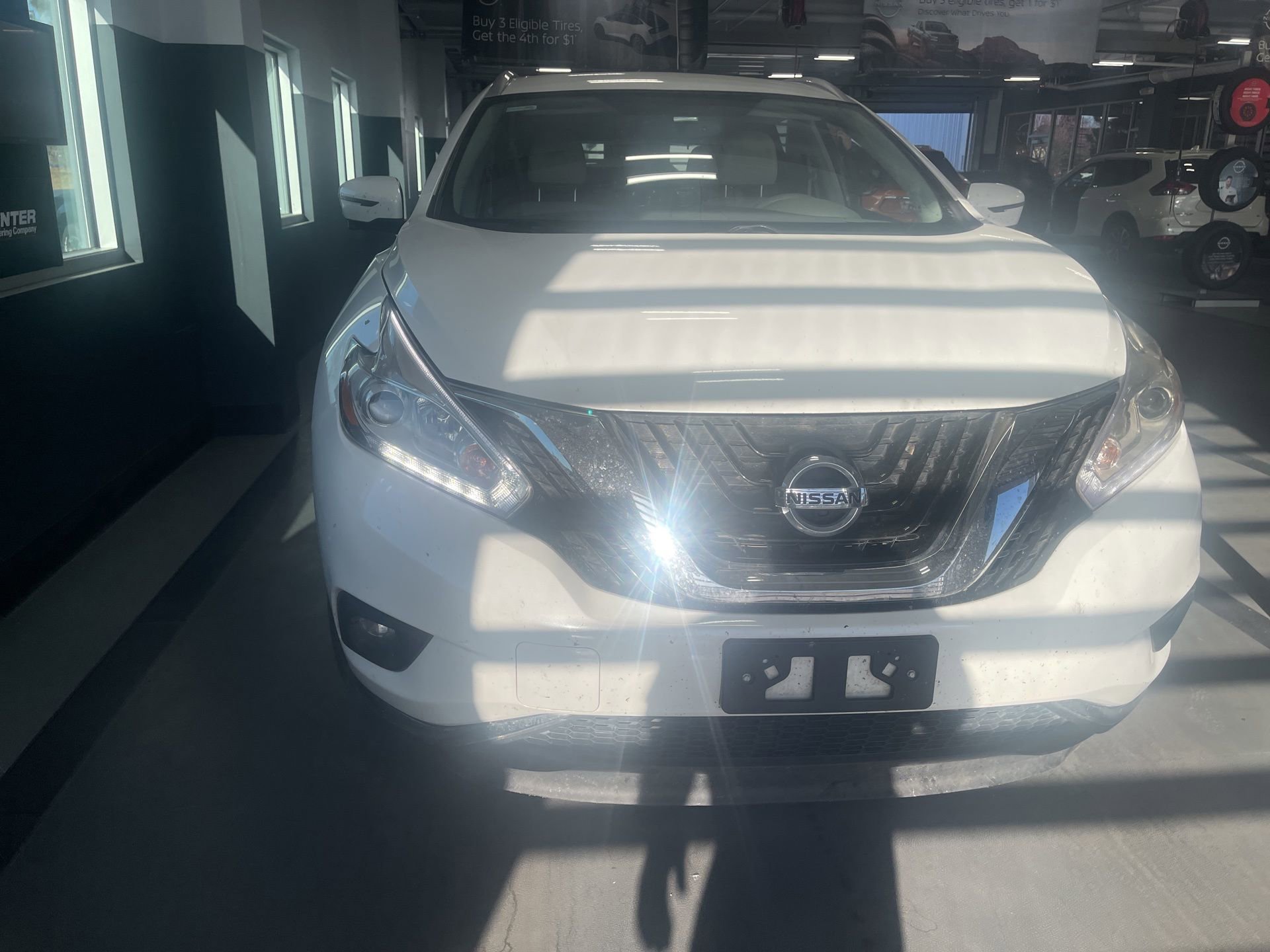 Used 2017 Nissan Murano SL image 2