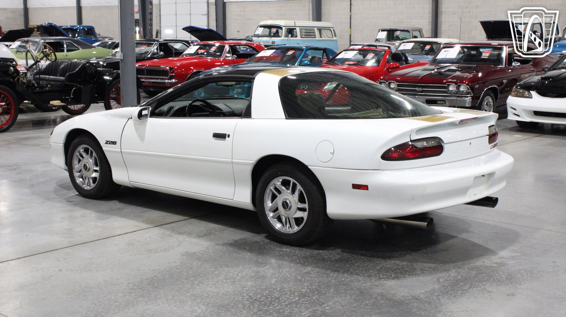 Used 1996 Chevrolet Camaro Z28 RWD image 28