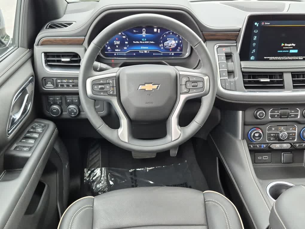 Used 2023 Chevrolet Tahoe Premier w/ Premium Package 2 AWD/4WD image 10
