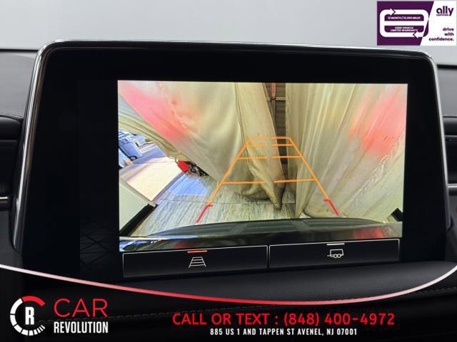 Used 2024 GMC Yukon XL SLT image 34