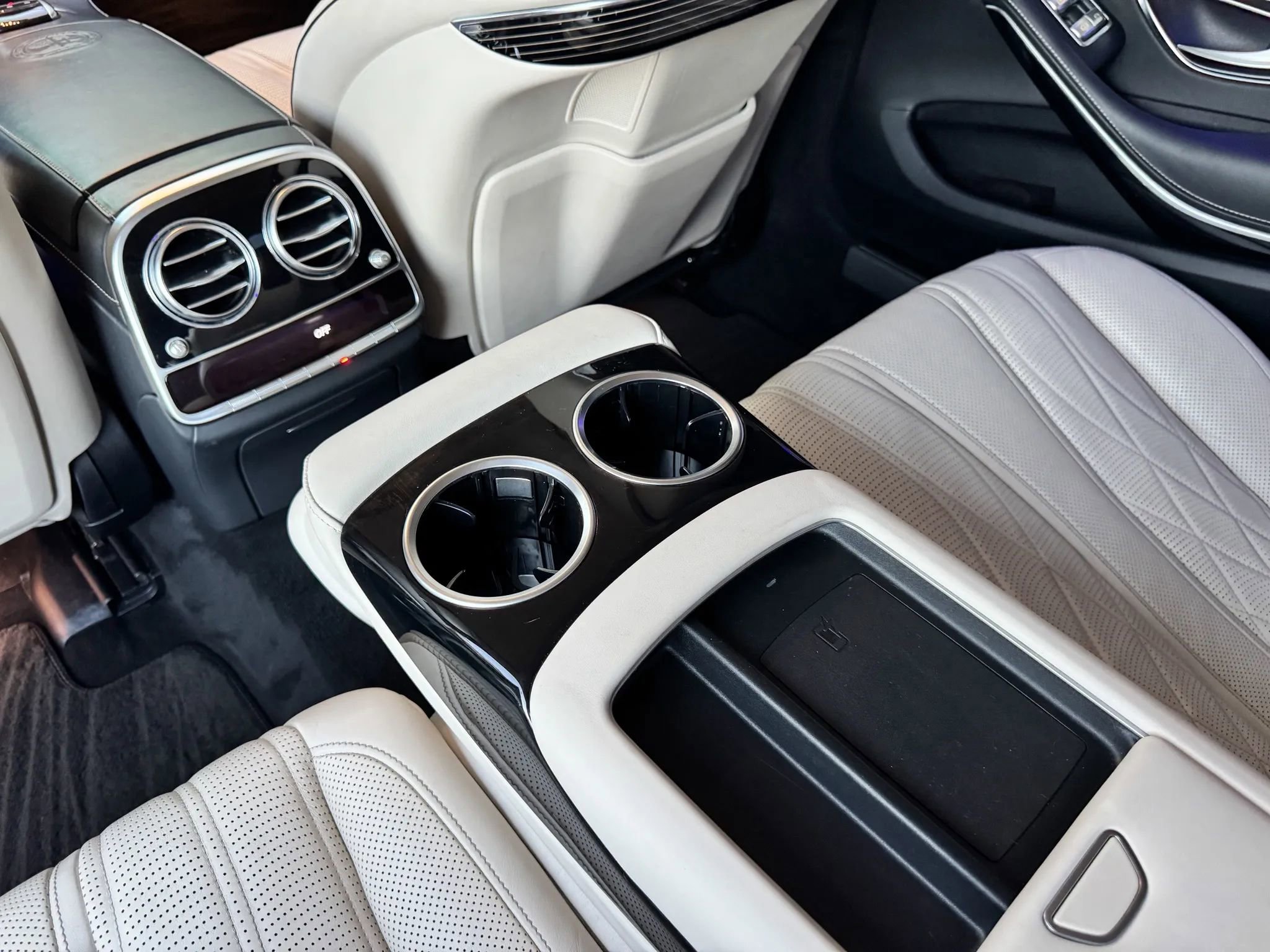 Used 2018 Mercedes-Benz S 63 AMG S 4MATIC Sedan image 35