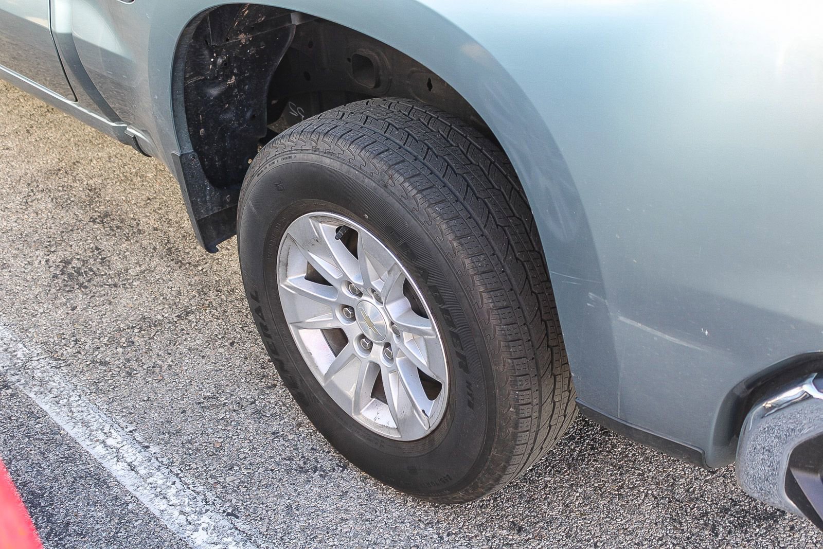 Used 2024 Chevrolet Silverado 1500 LT image 7