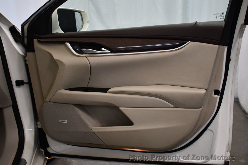 Used 2013 Cadillac XTS Premium FWD image 13