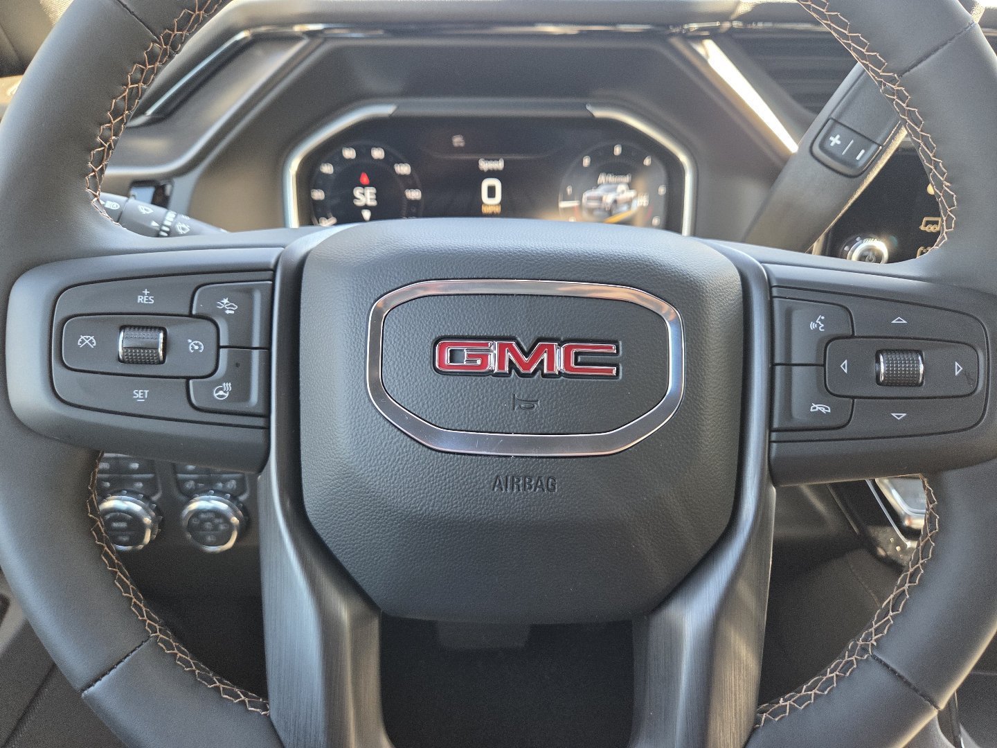 New 2026 GMC Sierra 2500 AT4 AWD/4WD image 31