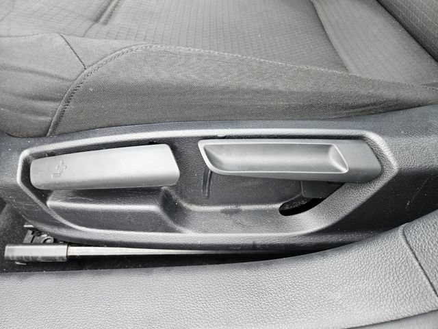 Used 2015 Volkswagen Jetta SE FWD image 9