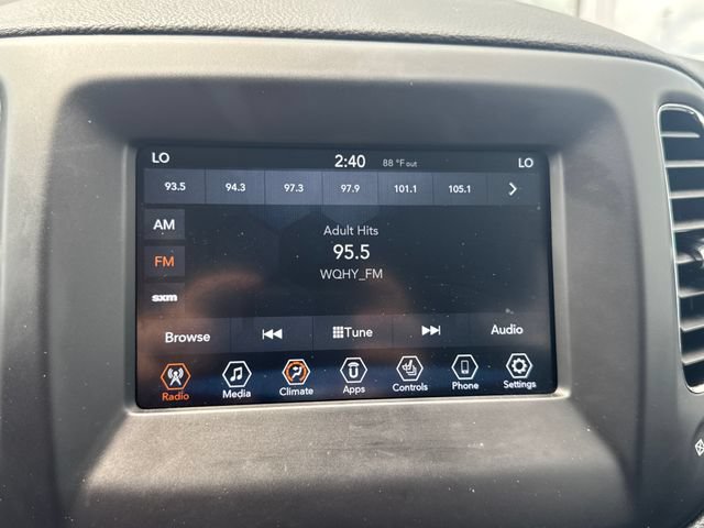 Used 2019 Jeep Compass Latitude w/ Popular Equipment Group AWD/4WD image 19