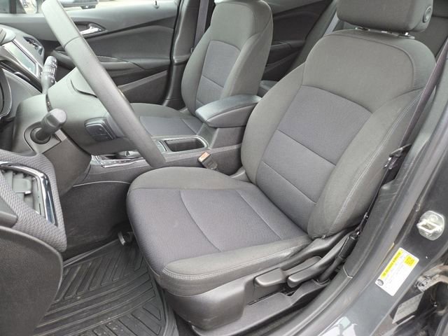 Used 2017 Chevrolet Cruze LT image 27