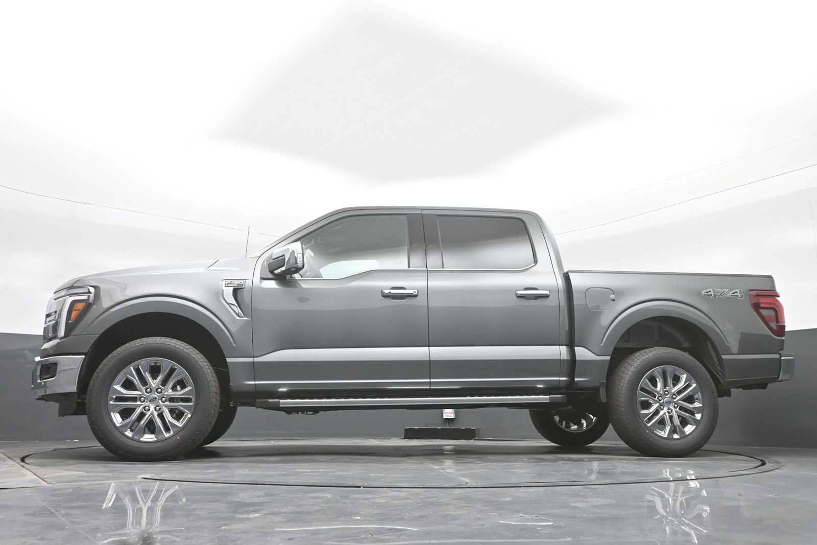 New 2026 Ford F150 Lariat w/ Equipment Group 501A Mid image 21