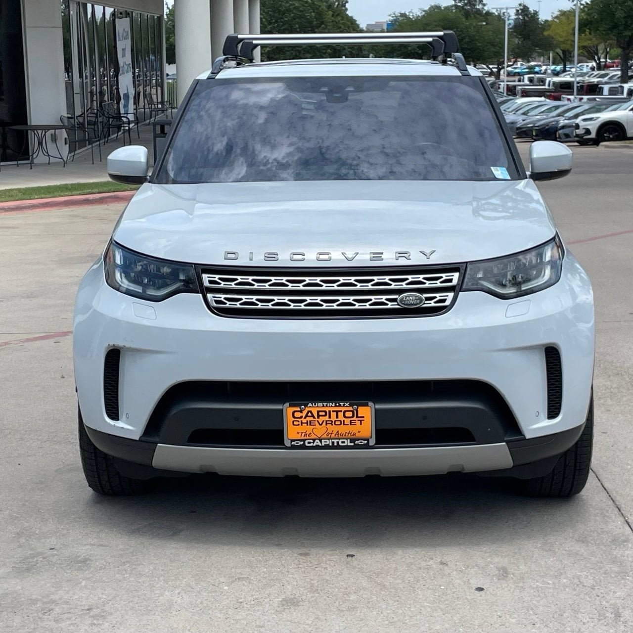 Used 2019 Land Rover Discovery HSE AWD/4WD image 6