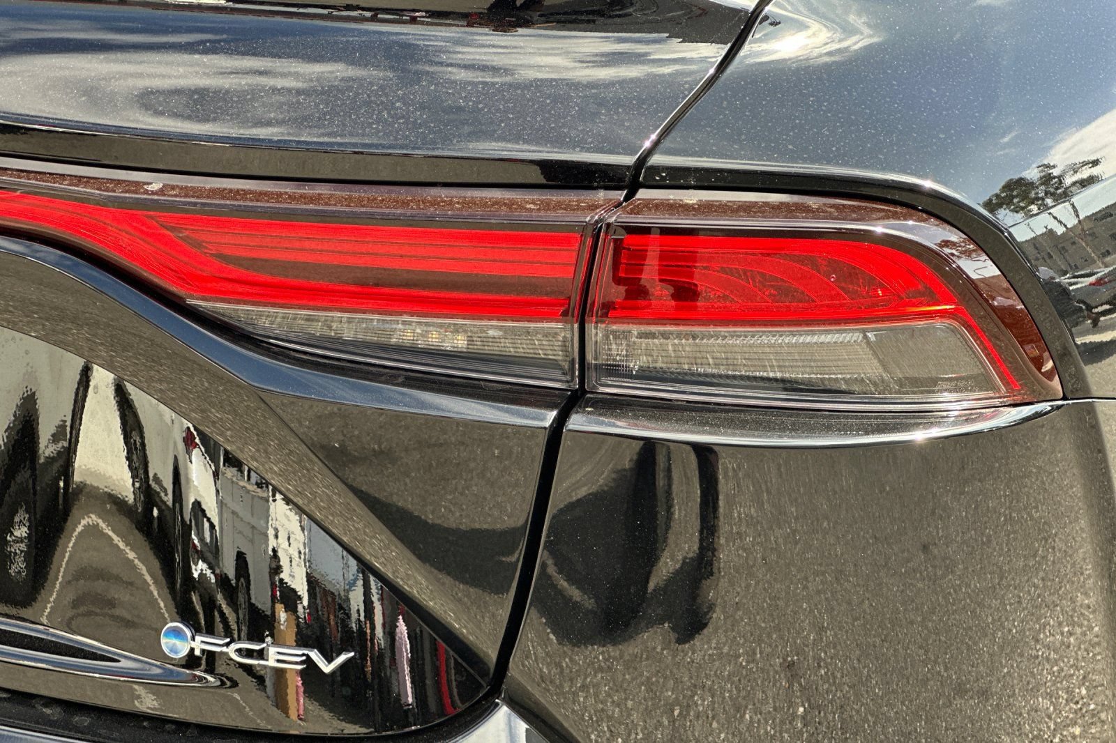New 2026 Toyota Mirai RWD image 31
