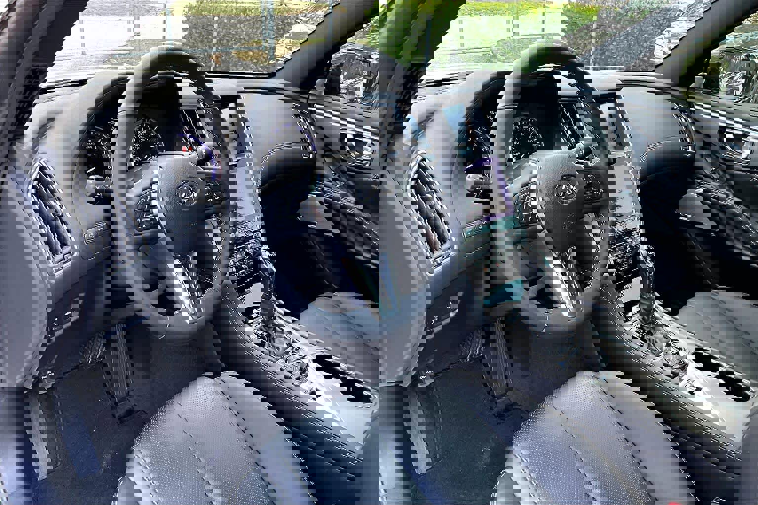 Used 2017 INFINITI Q60 w/ Premium Plus Package 3.0T image 18