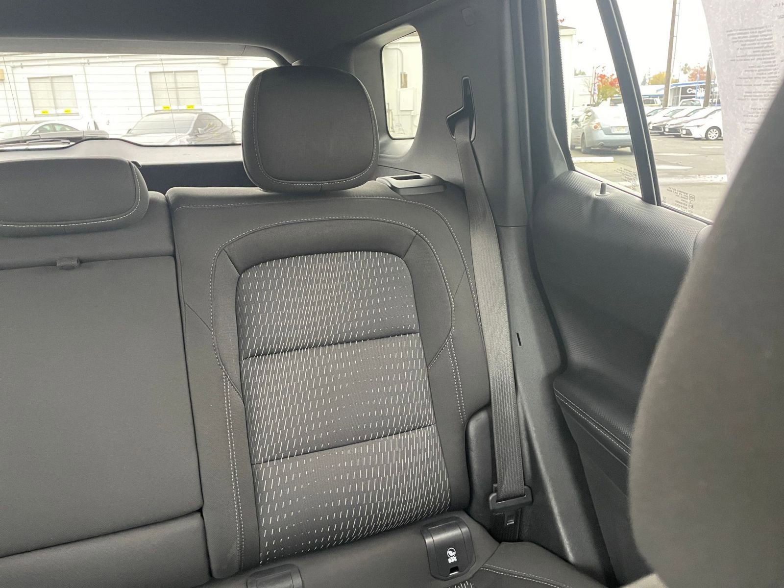 Used 2025 Chevrolet Equinox LT image 31