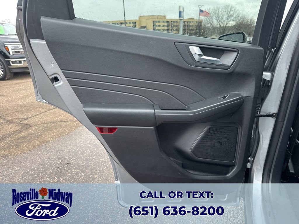 Used 2022 Ford Escape SEL image 33
