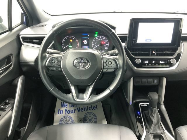 Used 2023 Toyota Corolla Cross AWD Hybrid image 15