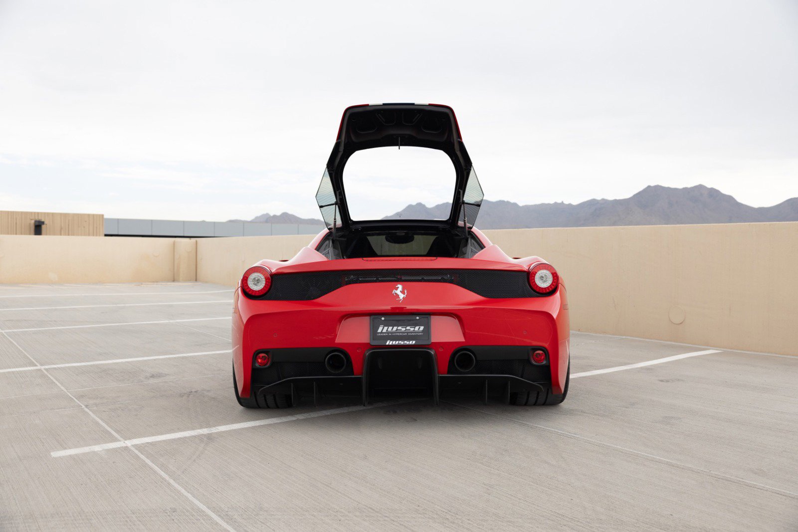 Used 2014 Ferrari 458 Speciale Coupe RWD image 34