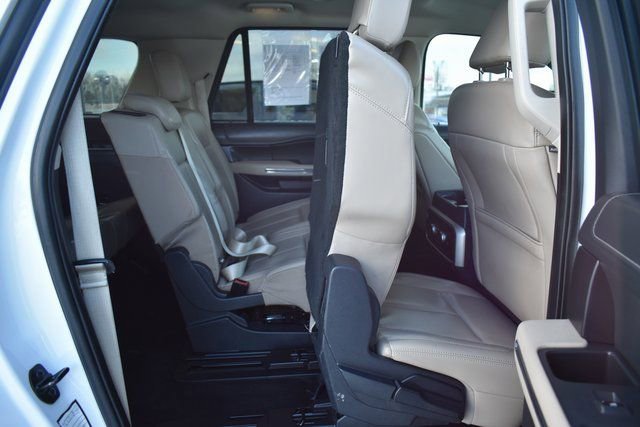 Used 2023 Ford Expedition Max XLT image 47