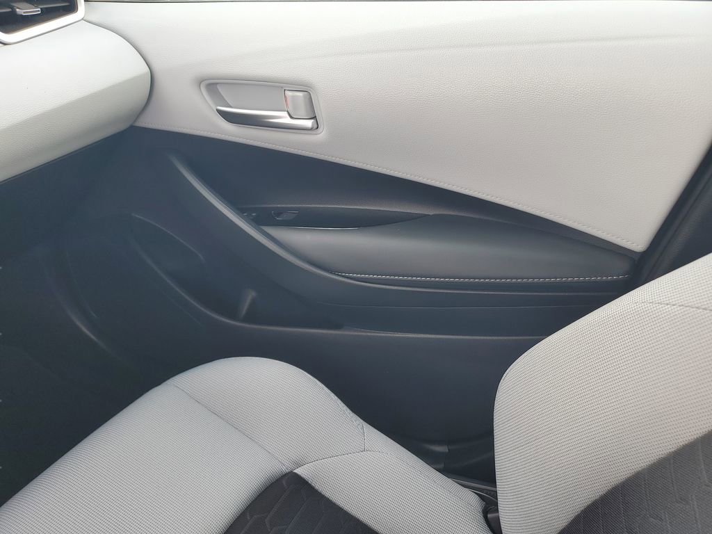 Certified 2025 Toyota Corolla SE image 16