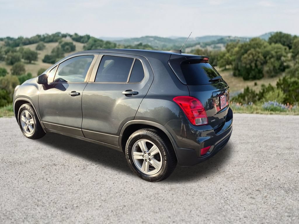 Used 2020 Chevrolet Trax LS w/ Tint and Cruise Package FWD image 8