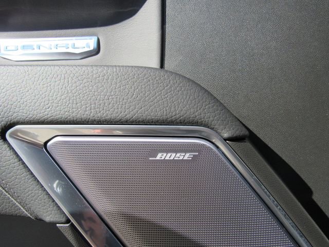 Used 2026 GMC Sierra 1500 Denali w/ Denali Reserve Package image 13