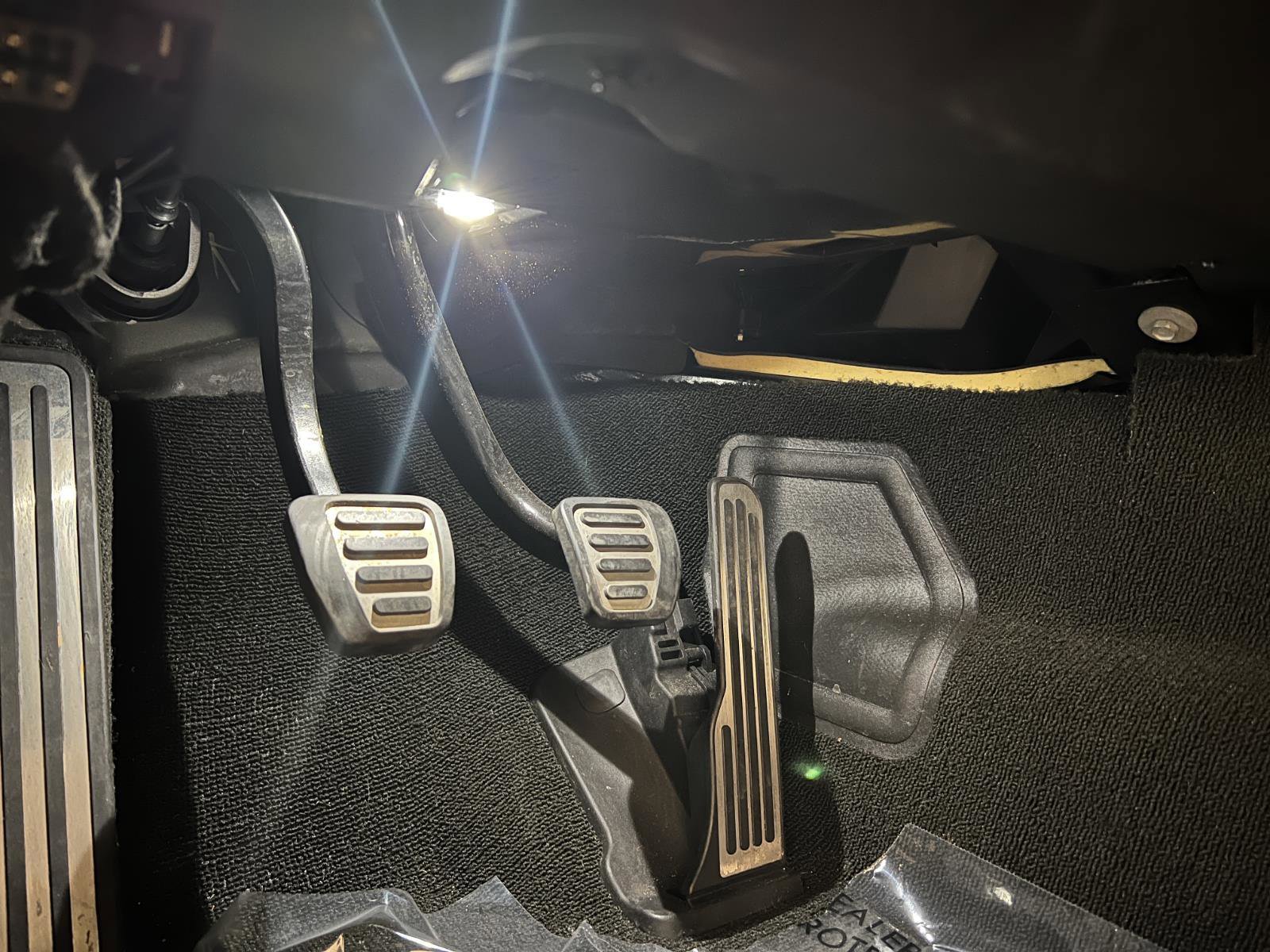 Used 2016 Chevrolet Corvette Stingray Coupe w/ 2LT Preferred Equipment Group image 11