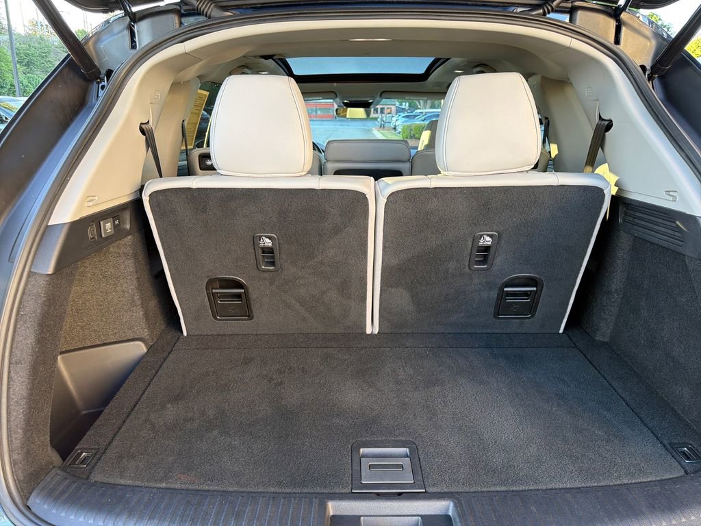 Used 2025 Acura MDX FWD w/ Technology Package image 32