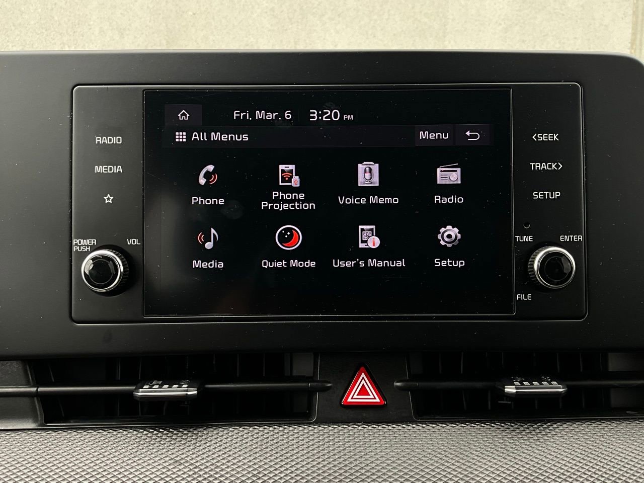 Used 2025 Kia Sportage LX image 27