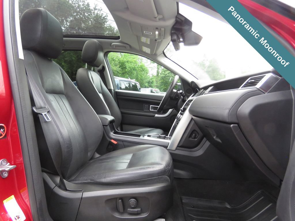 Used 2018 Land Rover Discovery Sport HSE AWD/4WD image 13